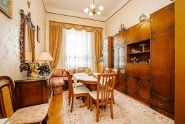 Centar 121m2 4skl prvi kat Porto Baroš na dlanu!!, Rijeka, Daire