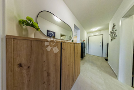 Nov i potpuno opremljen stan od 59 m2, Varaždin, Appartamento