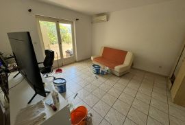 Dvosoban stan na 150 m od mora, Rovinj, Istra, Rovinj, Appartment