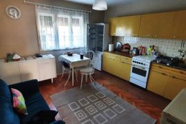 Dvoiposoban stan u kući na Trošarini ID#3499, Niš-Mediana, Apartamento