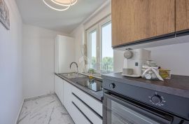 ISTRA, UMAG - Luksuzno adaptirana dva stana s pogledom na more, Umag, Appartamento