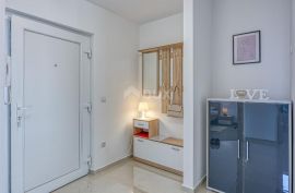 ISTRA, UMAG - Luksuzno adaptirana dva stana s pogledom na more, Umag, Apartamento