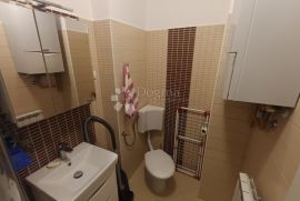 Garsonjera 32m2 u centru Pule (novogradnja + parking), Pula, Flat