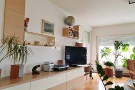 Prekrasan stan 82m2 s terasom, balkonom te parkirnim mjestom!!!, Trešnjevka - Sjever, Appartment