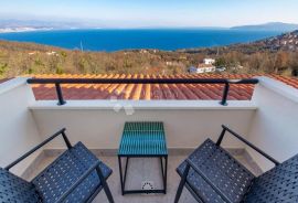 Villa s bazenom, panoramski pogled, Opatija - Okolica, بيت