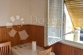 Dvosoban stan na odličnom mjestu, Rijeka, Apartamento