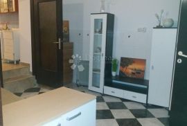 Apartman 68m2 u centru Crikvenice, Crikvenica, Wohnung