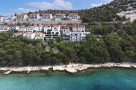 DRAGE  PAKOŠTANE - LUXURY APARTMENT FIRST LINE TO THE SEA - A1, Pakoštane, Διαμέρισμα