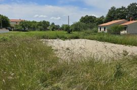 ISTRA, ŽMINJ - Zemljište s predanim zahtjevom za građevinsku dozvolu, Žminj, Arazi