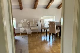 VOLOSKO, OPATIJA, 60 m2 + TERASA S POGLEDOM, Opatija, Daire