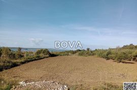 Poljoprivredno zemljište 2021 m2 – Ražanac *Pogled more* (ID-2436/E), Ražanac, Arazi
