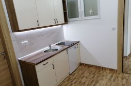  Niš - strogi centar- poslovni prostor 4 sobe 111m² , Niš, Commercial property