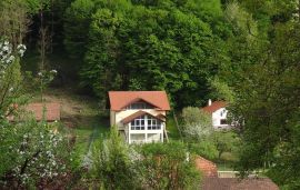 Samostojeća kuća sa bazenom, Krapinske Toplice - Jurjevec, Krapinske Toplice, Σπίτι