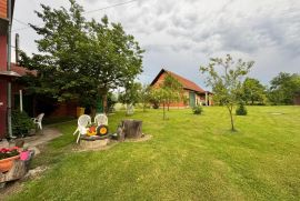 BLIZINA VELIKE GORICE, PRELIJEPA KUĆA S OGROMNIM POTENCIJALOM, Martinska Ves, Maison