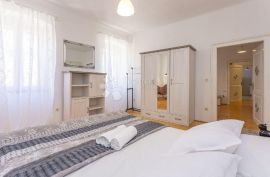 Predivan stan u centru Šibenika, Šibenik, Appartement