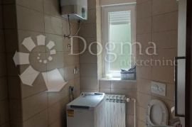 Sececijski stan u centru Osijeka, Osijek, Apartamento