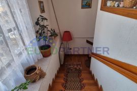 Kaštelir, Kamena kuća sa 3 stambene jedinice, Kaštelir-Labinci, House