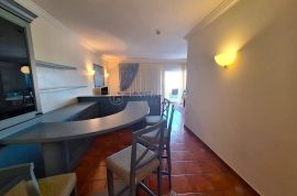 UMAG - EKSKLUZIVNI APARTMAN S PANORAMSKIM POGLEDOM NA MORE, Umag, Apartamento