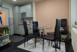 Trosoban stan 73m2 Odobašina Centar, Sarajevo Centar, Appartment