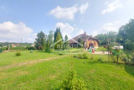 Smederevo - Plavinac -122m2+23,44ara ID#18224, Smederevo, Famiglia