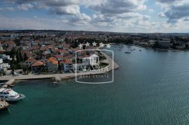 Zadar - kuća 188m2 za obnovu odlična lokacija! 590000€, Zadar, Σπίτι