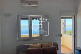 TRIBANJ - 1.5 sobni apartman cca 90 m od mora! 95000€, Starigrad, Kвартира