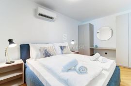 OPATIJA, vrhunski stan 2S+DB, s vrtom, luksuzan resort 1. red do mora! (AP10), Opatija, Apartamento