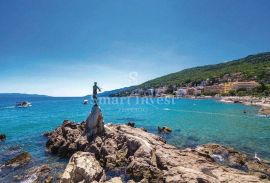 OPATIJA, PROSTRANA KUĆA SA ZADIVLJUJUĆIM POGLEDOM NA CIJELI KVARNER!, Opatija, بيت