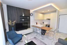 OPATIJA CENTAR, luksuzna vila sa 6 stanova i predivnim pogledom na Kvarner, Opatija, House