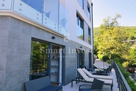 OPATIJA CENTAR, luksuzna vila sa 6 stanova i predivnim pogledom na Kvarner, Opatija, House