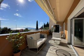 OPATIJA, Luksuzan stan od 260 m2, 6S+DB, s prekrasnim pogledom na more, Opatija, Flat