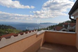 OPATIJA, LUKSUZNA VILA CCA 1000 M2 S APARTMANIMA I BAZENOM!, Opatija, بيت