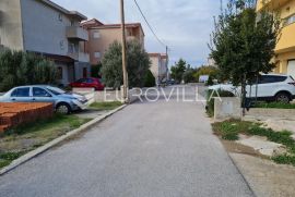 PODSTRANA, okolica Splita, građevinsko zemljište površine 605 m2, Podstrana, Γη