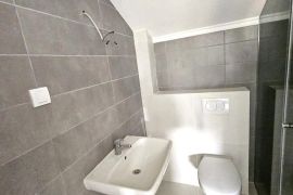 Nov, lux, 65m2, 2.5, parking mesto ID#1740, Surčin, Appartement