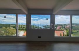 Istra, Duga Uvala - stan s otvorenim pogledom na more, 82m2, Marčana, Flat