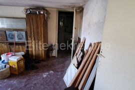 Rijeka, Kozala - prodaja stana za adaptaciju!, Rijeka, Appartement