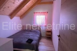 Stari Laz - prodaja vikend kuće od 72m2!, Ravna Gora, بيت