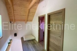 Stari Laz - prodaja vikend kuće od 72m2!, Ravna Gora, House