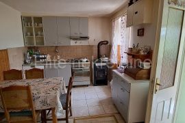 Dražice - prodaja samostojeće kuće od 80m2!, Jelenje, Maison