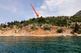 ZADAR, TRIBANJ - građevinsko zemljište prvi red do mora 4.525 m2 za stambenu zgradu - stanove / apartmane / obiteljsku kuću / villu! PRILIKA!, Starigrad, Land