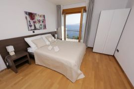 Apartman uz more 108m2, Novi Vinodolski, Apartamento