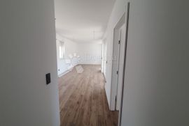 GREBAŠTICA-NOVOGRADNJA 30M OD MORA, PRIZEMLJE 1 (Z7), Šibenik - Okolica, Appartment