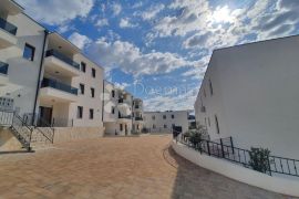 GREBAŠTICA-NOVOGRADNJA 30M OD MORA, PRIZEMLJE 2 (Z6), Šibenik - Okolica, Appartamento