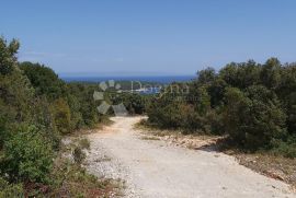 Zemljište na istočnoj obali Istre, Marčana, Arazi