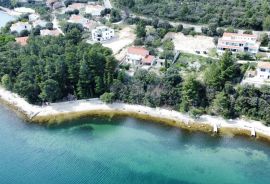 ZADAR, POSEDARJE - Prekrasna kuća u nizu 1. red do mora, Posedarje, Casa