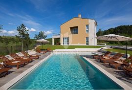 Motovun okolica, resort za investiciju na mirnoj lokaciji, Motovun, Maison