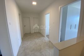 RAB, BARBAT - Ekskluzivan apartman, 100 metara od mora!, Rab, Appartement