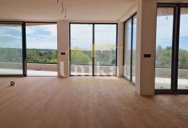 Penthouse blizu mora  - jacuzzi - krovna terasa, Poreč, Appartement