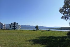 Čižići, otok Krk, prvi red do mora građevinsko zemljište 996 m2, Dobrinj, Земля