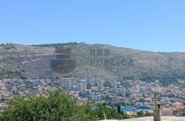 TROSOBAN OBITELJSKI STAN  - LAPAD - CIJENA NA UPIT, Dubrovnik, Appartement